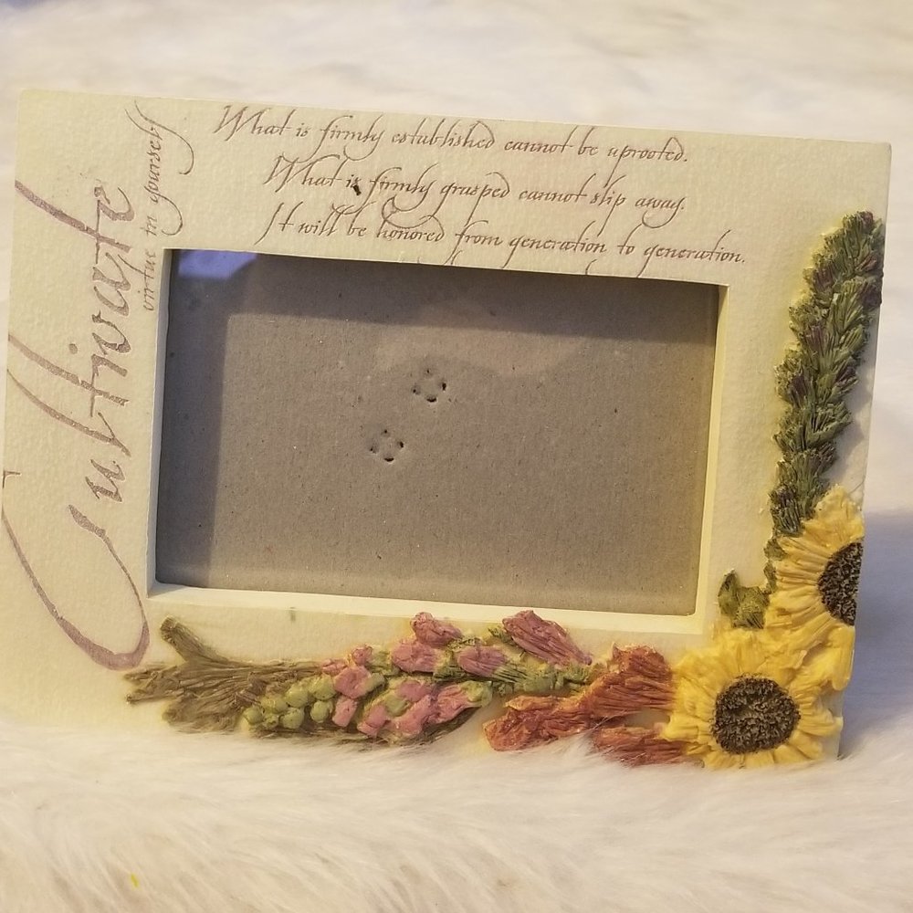 Inspirational Resin Picture Frame Floral Themed